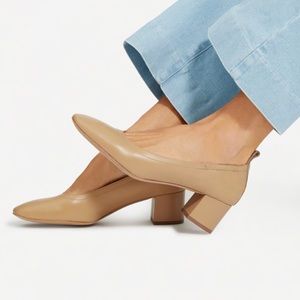 NEW Everlane the day heel beige